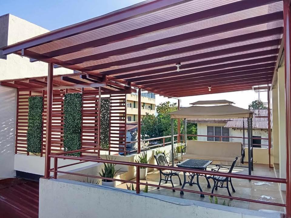 Casa Alberto Of Calapan Town Center Exterior foto